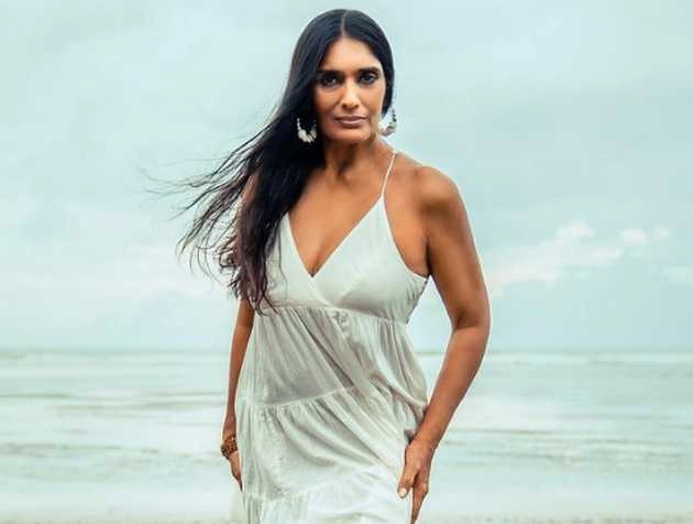 एक हादसे ने बदल दी 'आशिकी' फेम अनु अग्रवाल की जिंदगी, पहचानना भी मुश्किल | aashiqui fame actress anu aggarwal talk about accident