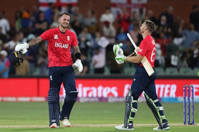 जानिए क्यों 10 विकेटों की जीत के बावजूद टीम को शाबाशी नहीं देना चाहते इंग्लैंड के कप्तान