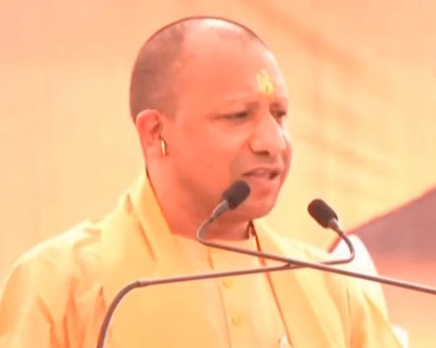 योगी आदित्यनाथ का बड़ा आरोप, आतंकवाद का समर्थन करते हैं केजरीवाल - yogi adityanath says kejraiwal supports terrorism