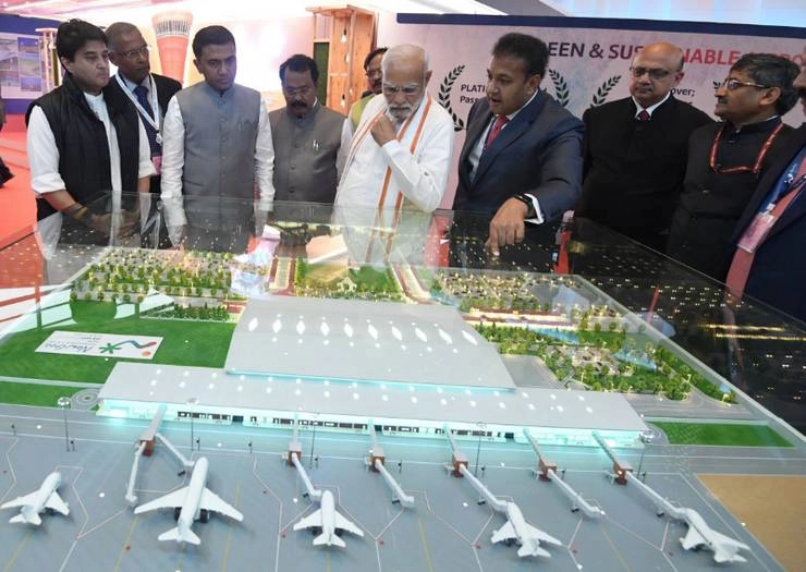 गोवा से देश को PM मोदी की सौगात, मिला दूसरा एयरपोर्ट, 3 राष्ट्रीय आयुष संस्थानों का किया उद्घाटन - mopa international airport goa gets second airport in mopa pm modi inaugurates