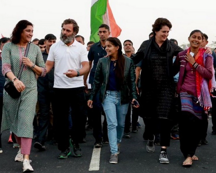 'भारत जोड़ो यात्रा' को नारी शक्ति का साथ, प्रियंका समेत सैकड़ों महिलाओं ने की शिरकत - Hundreds of women including Priyanka Gandhi participated in Bharat Jodo Yatra with women power
