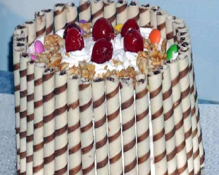 Soft vanilla cake : नए साल पर बनाएं बच्चों का मनपसंद डेलीशियस वनिला केक - New Year Celebration Cake