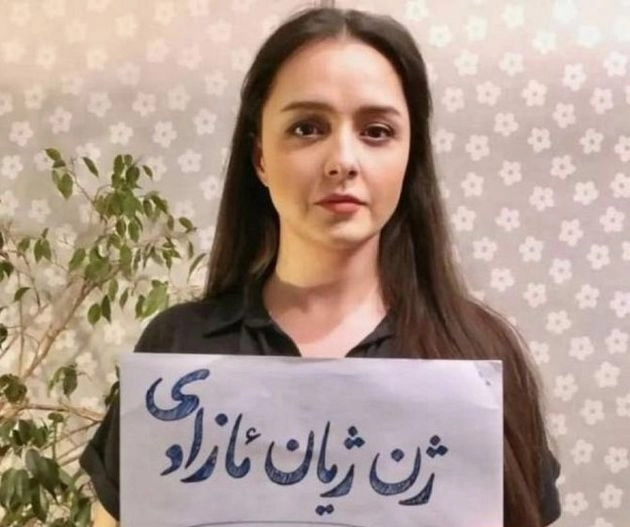 महंगा पड़ा हिजाब का समर्थन, ईरान में ऑस्कर विजेता फिल्म की अभिनेत्री गिरफ्तार - Taraneh Alidoosti arrested in Iran