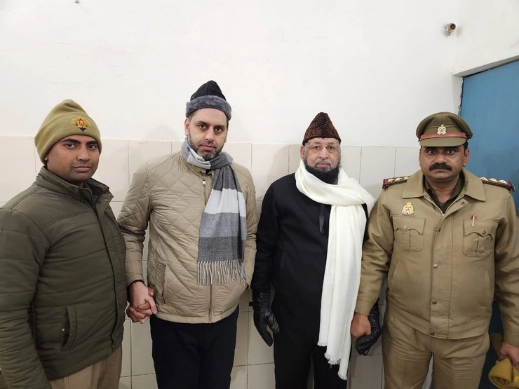 याकूब कुरैशी बेटे समेत दिल्ली में गिरफ्तार, UP में अवैध मीट कारोबार चलाने का आरोप - Former BSP minister Yakub Qureshi and his son arrested for running an unlicensed meat business