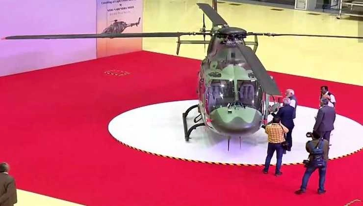 मोदी ने किया देश की सबसे बड़ी हेलीकॉप्टर विनिर्माण इकाई का उद्घाटन, 1,000 से अधिक हेलीकॉप्टरों का होगा उत्पादन - Prime Minister Narendra Modi inaugurated the largest helicopter manufacturing unit