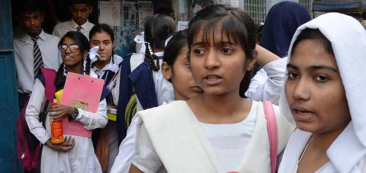 असम में बाल विवाह के खिलाफ अभियान से बढ़ा विवाद, लेकिन सरकार का अभियान जारी रहेगा - Campaign against child marriage stirs controversy in Assam