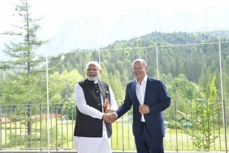 जर्मन चांसलर शोल्ज 2 दिवसीय भारत यात्रा पर, द्विपक्षीय संबंधों पर करेंगे चर्चा