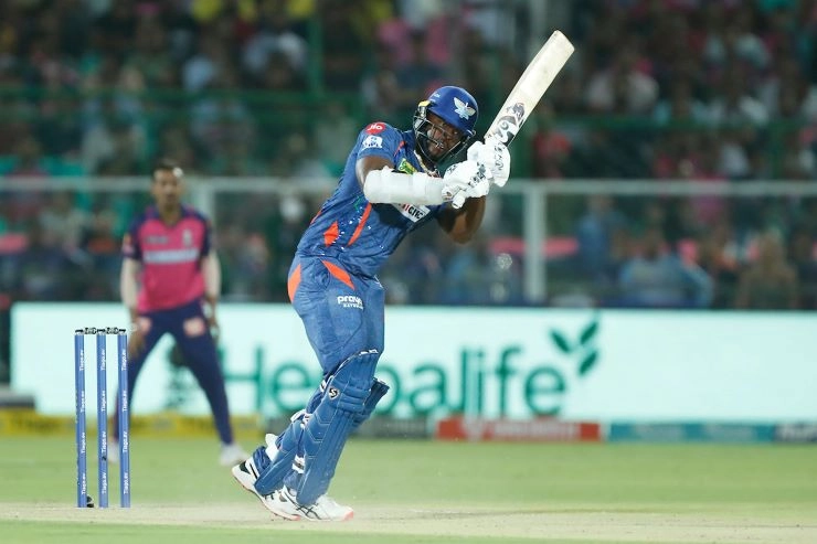 राजस्थान रॉयल्स ने लखनऊ सुपर जाएंट्स को सिर्फ 154 रनों पर रोका - Rajasthan Royals restricts Lucknow Super Giants to a paltry score
