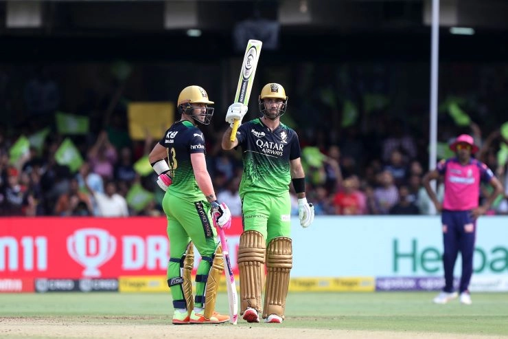 फैफ और मैक्सवेल के तूफानी पारियों की बदौलत बैंगलोर ने राजस्थान के खिलाफ जड़े 189 रन - Faf Du Plessis and Glenn Maxwell powers Bangalore to mamooth total despite early loss
