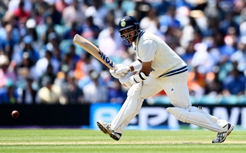 The Oval के मैदान पर शार्दूल ठाकुर ने जड़ा लगातार तीसरा अर्धशतक - Shardul Thakur scores third Test fifty on the oval during WTC Final