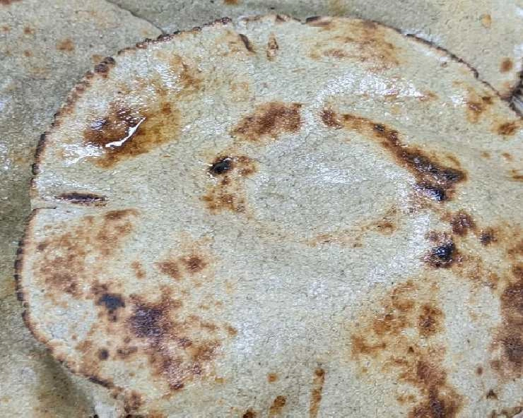 बाजरे की रोटी कैसे बनाएं Millet Flour Chapati - Bajra roti