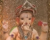 बेंगलुरु में गणेश उत्सव की धूम, ढाई करोड़ के सिक्कों और नोटों से सजाया मंदिर