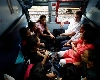 कुली, स्कूटी के बाद राहुल गांधी बने ट्रेन के आम यात्री, जनता के बीच जाकर टटोली नब्ज