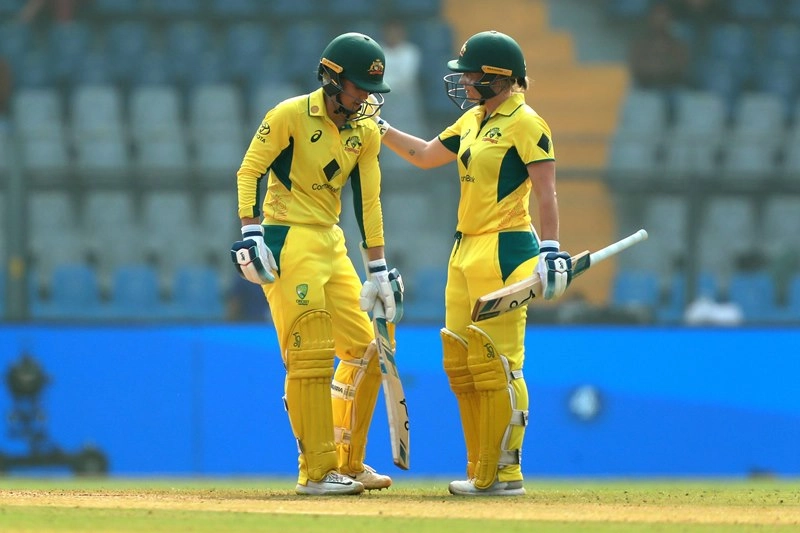 तितास साधु ने चटके 4 विकेट, लिचफील्ड इस बार अर्धशतक चूकी - India restricts Australia with the help of Titas Sadhu