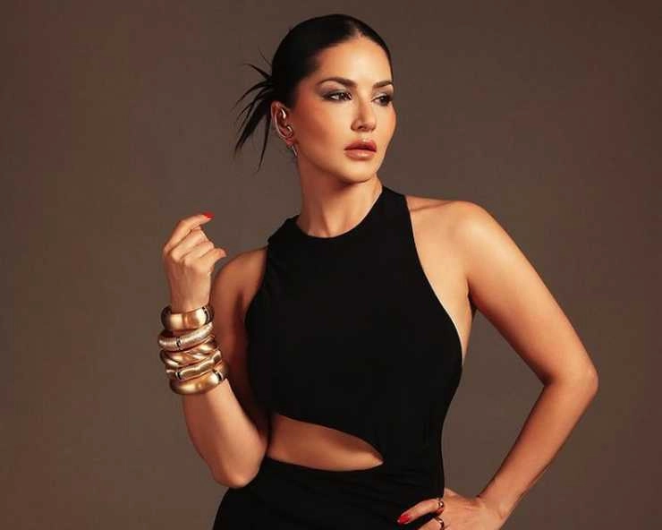 sunny leone look hot in black backless bodycon dress - sunny leone look hot in black backless bodycon dress