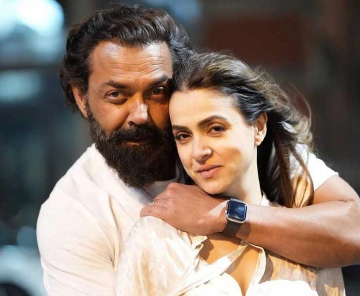 Bobby Deol gets romantic on wife Tanyas birthday - Bobby Deol gets romantic on wife Tanyas birthday