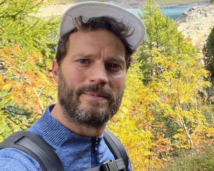 hollywood jamie dornan hospitalised with heart attack symptoms after contact with toxic caterpillars - hollywood jamie dornan hospitalised with heart attack symptoms after contact with toxic caterpillars