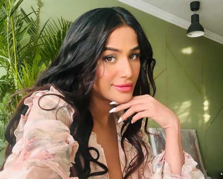 Poonam Pandey and Sam Bombay slapped with rs 100 crore defamation lawsuit over fake death stunt - Poonam Pandey and Sam Bombay slapped with rs 100 crore defamation lawsuit over fake death stunt
