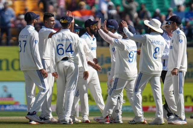 195 पर All Out हुई इंग्लैंड की टीम, नहीं भूल पाएंगे एक पारी और 64 रनों से मिली यह शर्मनाक हार - IND vs ENG 5th Test India Win, india won by an inning and 64 runs