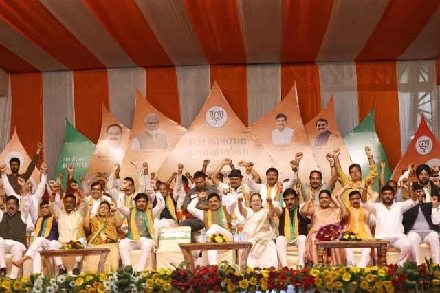 इंदौर में CM डॉ. मोहन यादव ने लोकसभा चुनाव कार्यालय का किया उद्घाटन, BJP ने शंकर लालवानी पर फिर जताया भरोसा - CM Dr. Mohan Yadav inaugurated Lok Sabha election office in Indore.