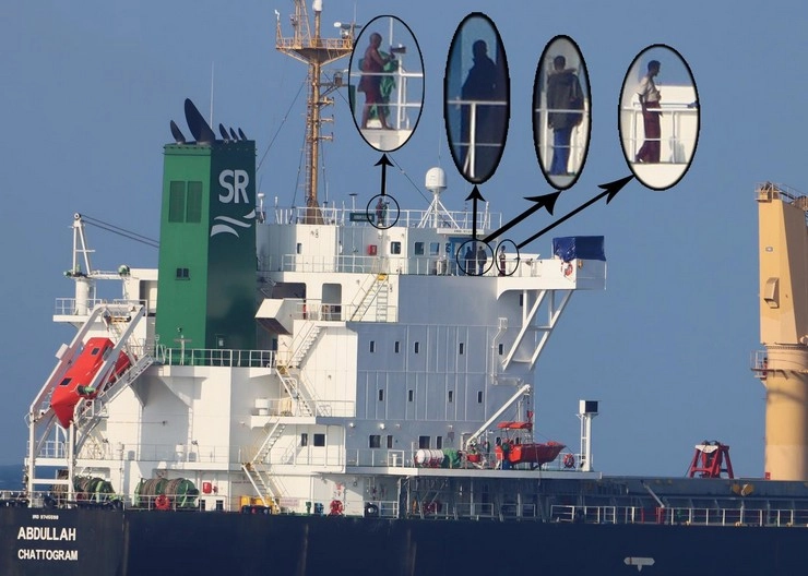 Indian Navy ने फिर दिखाई ताकत, MV अब्दुल्ला का अपहरण करने वाले समुद्री डाकुओं को दिया जवाब - Indian Navy Warship Responds To SOS By Bangladeshi Ship Seized By Pirates