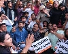 अरविंद केजरीवाल के इस्तीफे की मांग पर BJP का प्रदर्शन, AAP ने की PM मोदी के खिलाफ नारेबाजी