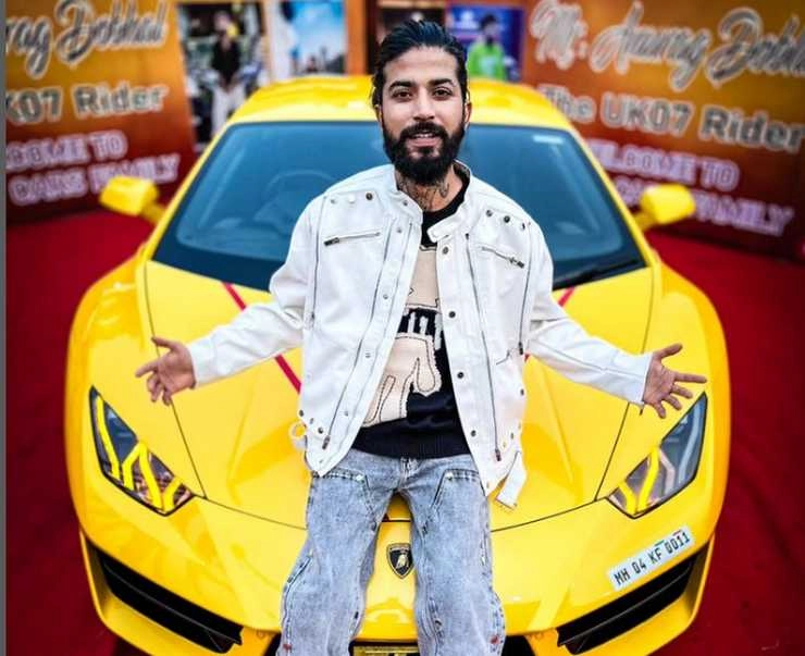 Bigg Boss contestant Anurag Dobhals Lamborghini seized in chennai - Bigg Boss contestant Anurag Dobhals Lamborghini seized in chennai