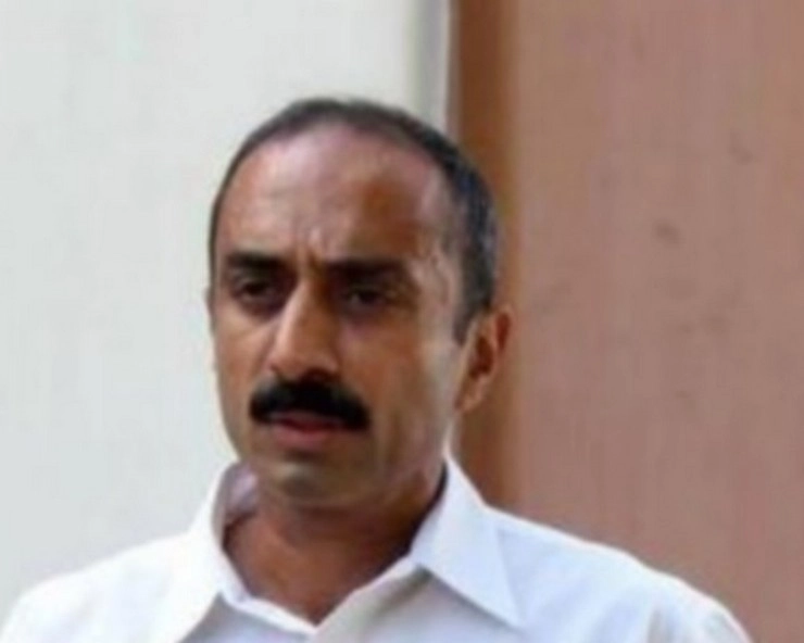पूर्व IPS संजीव भट्ट को 20 साल की जेल, अदालत ने इस मामले में ठहराया दोषी - Former IPS officer Sanjeev Bhatt gets 20 years jail