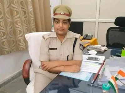महिला पुलिस अफसर की कार्डियक अरेस्ट से मौत, इंदौर से चेकअप कराकर लौट रही थी भोपाल - AIG posted in Bhopal dies of cardiac arrest