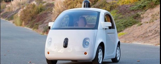 गूगल की रोबोट कार इंसानों से हुई परेशान (वीडियो)