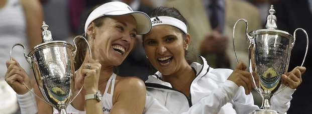 सानिया-हिंगिस की जोड़ी 2015 की विश्व चैम्पियन - Sania Mirza, Martina Hingis becomes World doubles champion