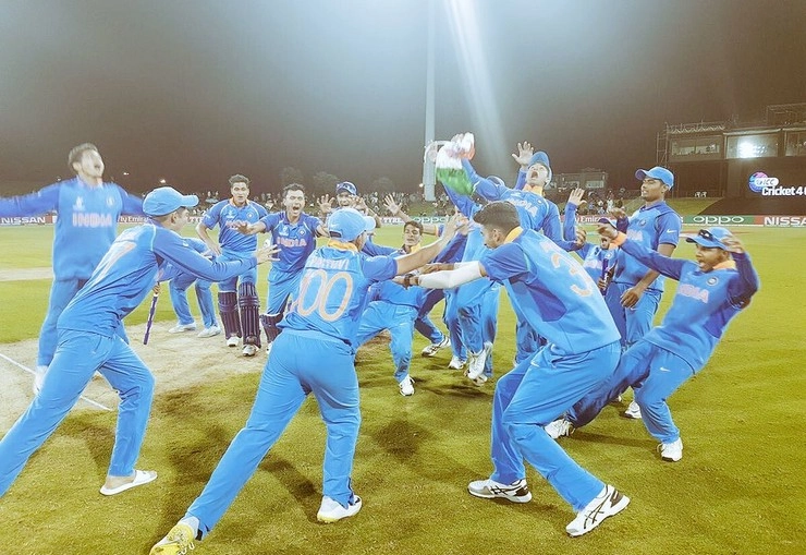 U19 વર્લ્ડ કપ: અન્ડર 19 ક્રિકેટ વર્લ્ડકપની ફાઈનલ મેચમાં ભારત, ચોથી વખત બન્યું વર્લ્ડ ચેમ્પિયન