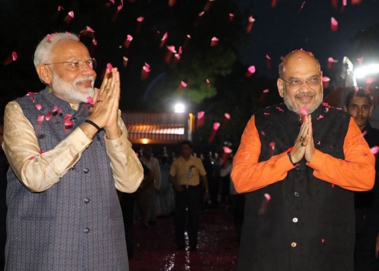 नरेंद्र मोदी और अमित शाह 'कृष्ण नीति' पर चले और जीत लिया राजनीतिक समर