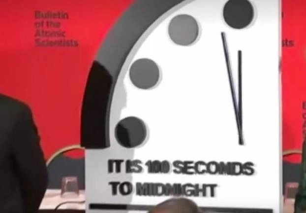 'कयामत की घड़ी' का इशारा, दुनिया परमाणु युद्ध के खतरे से सिर्फ 100 सेकंड पीछे - Nuclear war threat : Doomsday Clock to the closest point to midnight