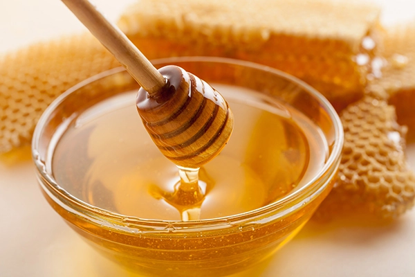 शहद के यह 8 प्रयोग आपको चौंका देंगे... - Benefits of Honey Shahad
