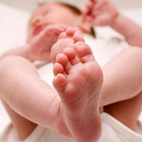 मूंबईच्या नायर रुग्णालयातून चोरीला गेलेलं पाच दिवसांचं बाळ सापडलं