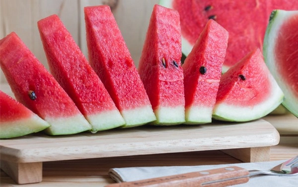 11 Watermelon Benefits- તરબૂચ ના 11 ફાયદા,  હાર્ટ એટેકના સંકટને પણ ઓછો કરે છે