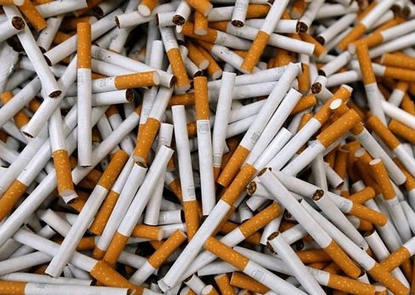 ‘कोविड स्पेशल ट्रेन’मधून जवळपास ४० लाख रुपये  सिगारेटची तस्करी
