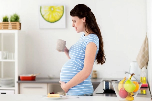 Pregnancy मध्ये हे पदार्थ खाणे टाळा