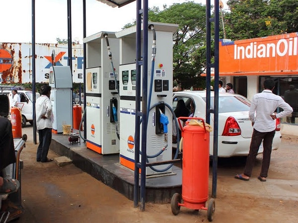 इंडियन ऑयल का शुद्ध लाभ 10 गुना बढ़ा - Indian oil profit