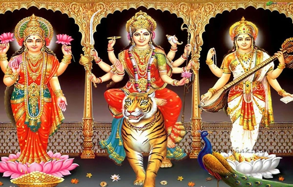 पढ़ें मां दुर्गा की पवित्र पौराणिक कथा - Navratri Vrat Katha