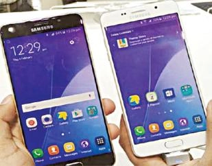 भारतात सॅमसंगने लॉन्च केले 2 नवे स्मार्टफोन्स