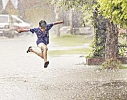 स्कायमेट म्हणते पाउस कमी तर भारतीय हवामान विभाग म्हणतय पाऊस उत्तम