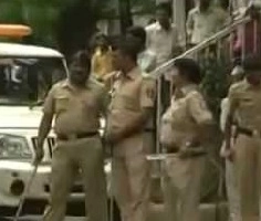 खुशखबर :   मुंबई पोलिसांची ड्युटी आता फक्त ८ तास