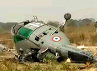 ‘चेतक’ हेलिकॉप्टर कोसळले