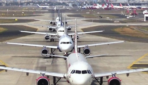छत्रपती शिवाजी महाराज आंतरराष्ट्रीय विमानतळाच्या मुक्त उड्डाण क्षेत्रात पॅराग्लायडर्स, बलून उडविण्यास प्रतिबंध