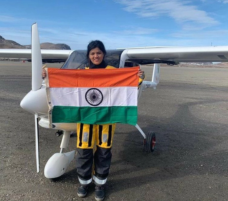 मुंबईची मुलगी आरोही पंडित, अटलांटिक महासागर पार करणारी पहिली महिला