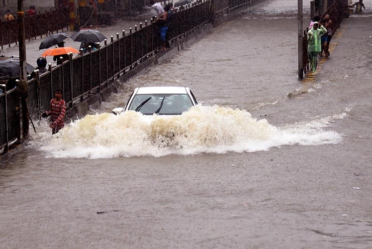 बीएमसीचे भाकीत - 2050 पर्यंत मुंबईचे हे भाग पाण्याखाली जाणार ?