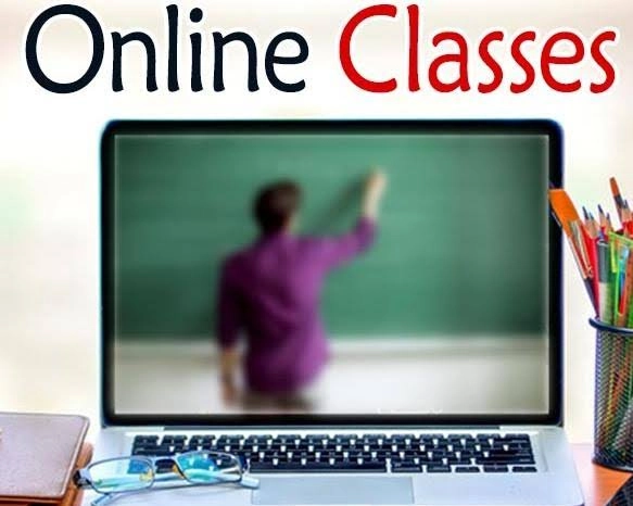 Career as online tutor :ऑनलाईन ट्यूटर म्हणून करिअर करा, कौशल्ये आणि पात्रता जाणून घ्या