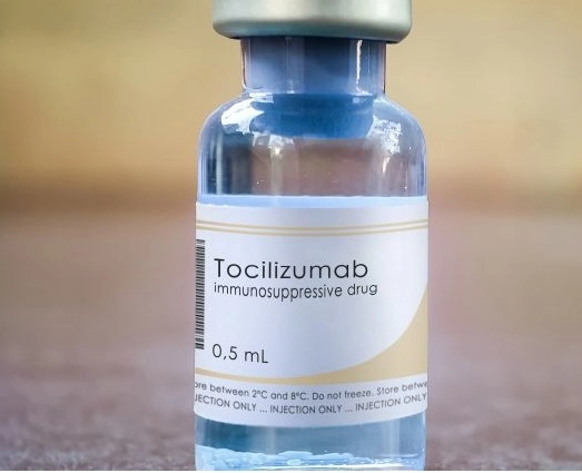 टोसिलीझुमॅब इंजेक्शन रुग्णालयातून बाहेर नेण्यास मनाई; जिल्हाधिकाऱ्यांचे आदेश
